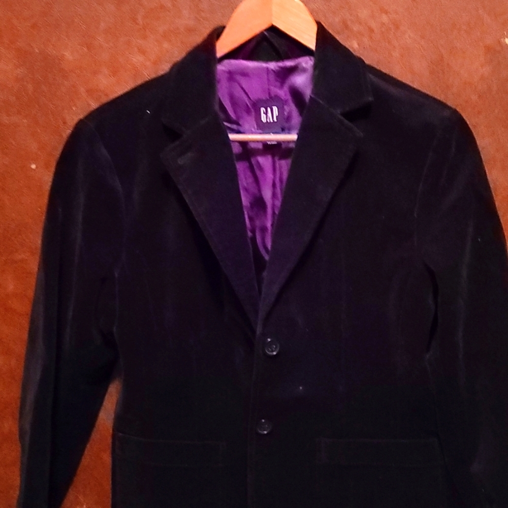 Gap size 4 black blazer